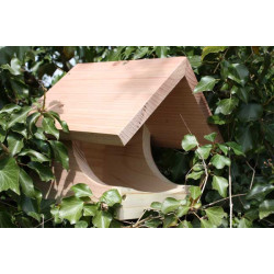 Blackbird nest box
